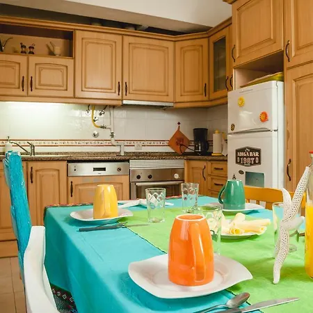 Fisherman's House Hostel *